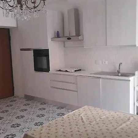 Casa Colombo Centro Finalmarina Apartment